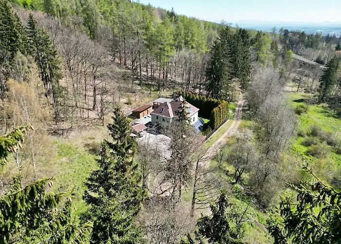 Hunter's Oliver Villa *