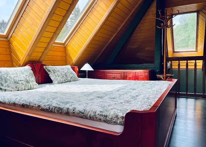 Hunter's Oliver Villa *